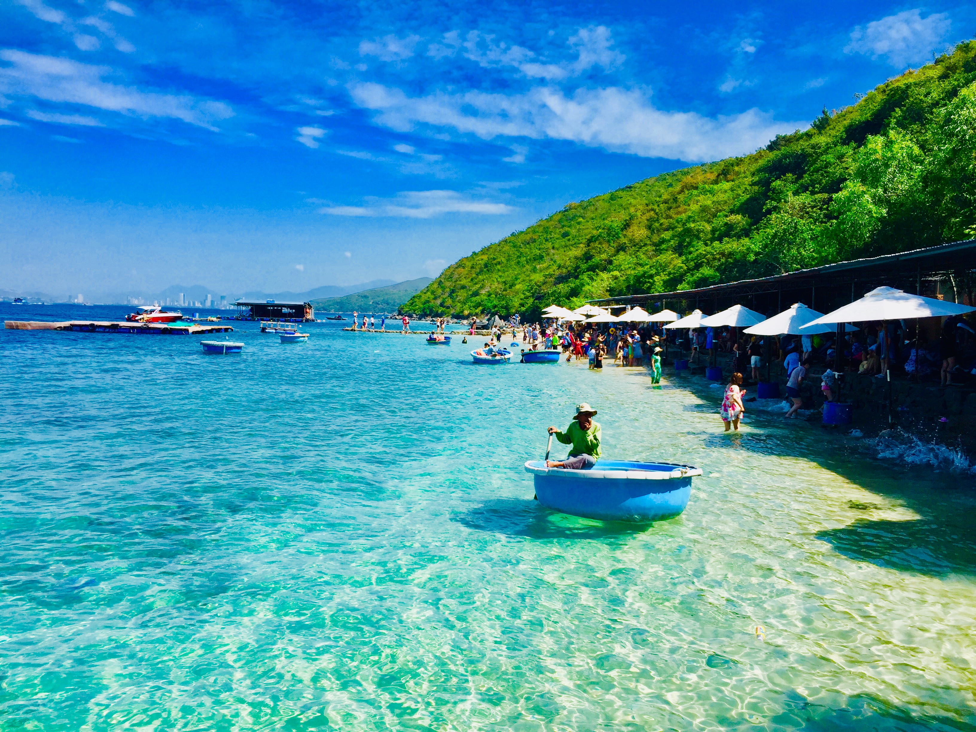 Plage de Nha Trang au Vietnam